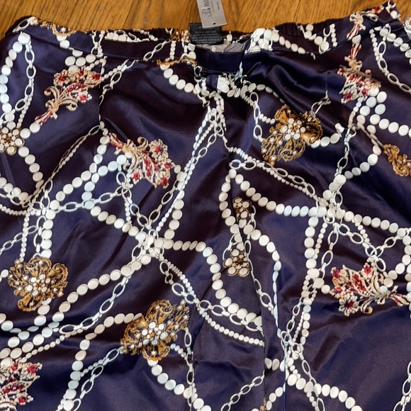 Soma intimates.. tops - Picture 3 of 4